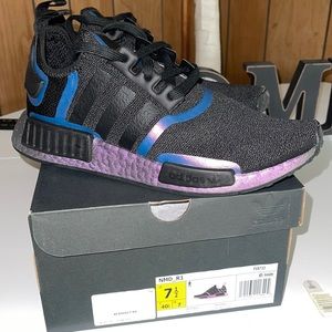 Adidas NMD_R1 Originals Sneakers